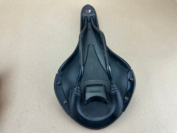 Fizik Aliante R7 Saddle Manganese 135mm