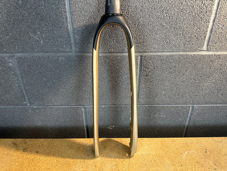 PInerello Grevil Carbon Fork 12x100 Wide Clearance