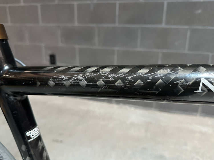 Douglas Matrix Carbon Road Bike 55cm 700c Ultegra 1 of 2
