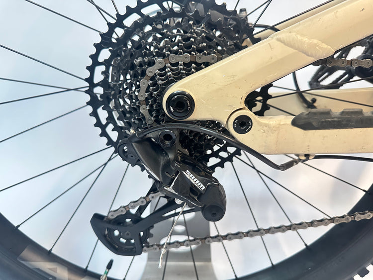 Canyon Spectral 29" Full Suspension Mountain Bike Medium