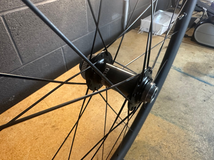 Shimano RS710 C32 Carbon Front Wheel 700c 12x100