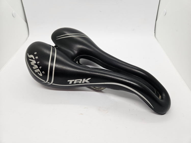 Sella SMP, TRK Saddle