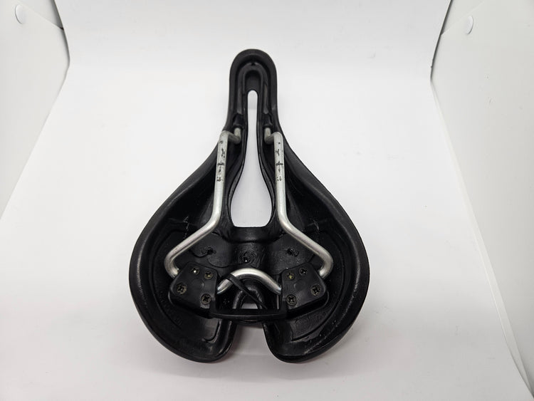 Sella SMP, TRK Saddle