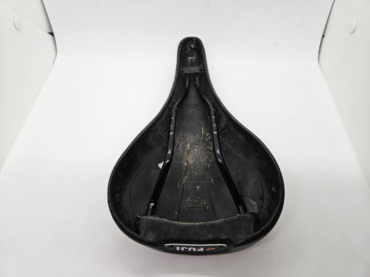 Avocet Saddle, Racing 1