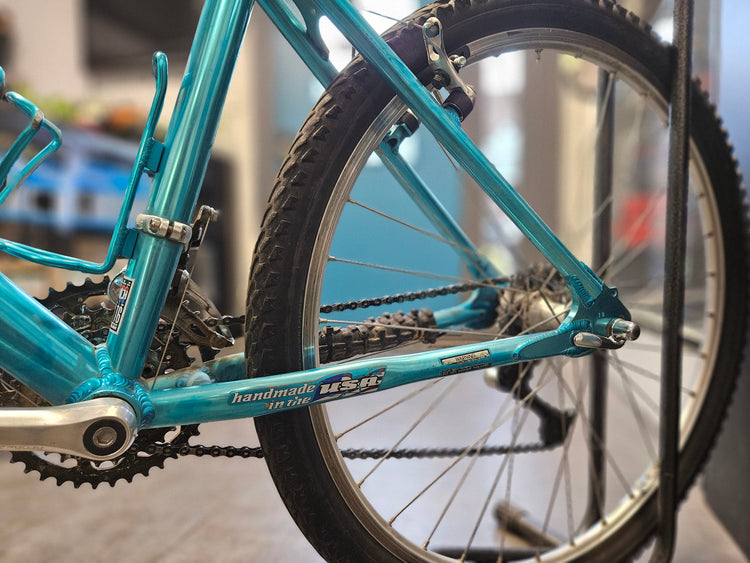 GT Vintage Zaskar Turquoise Anodized