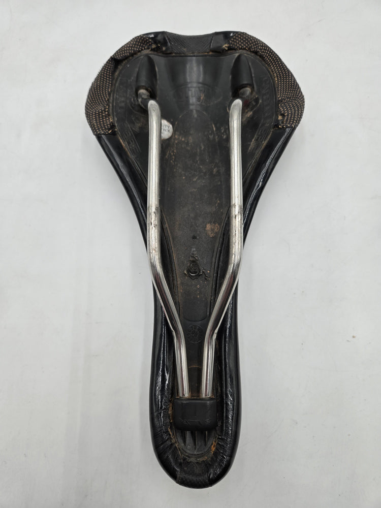Selle Italia, SLR T1 Kevlar Saddle