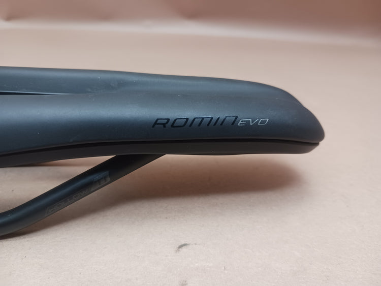 Specialized Romin Evo 155mm Titanium Railed Saddle