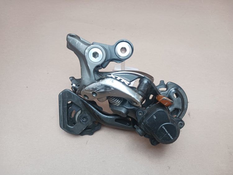 Shimano XTR RD-M9000 Rear Derailleur With Clutch Mechanism