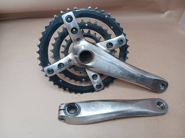 Shimano XTR FC-M960 170mm Triple Crankset Hollowtech 24mm