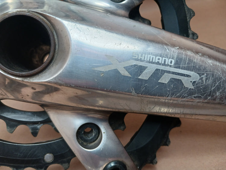Shimano XTR FC-M960 170mm Triple Crankset Hollowtech 24mm