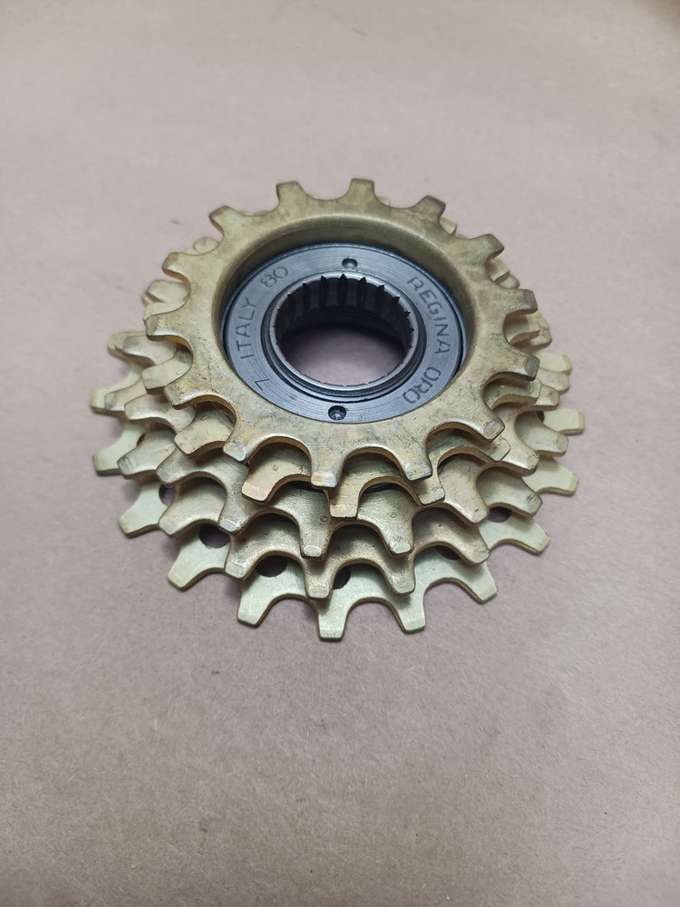 Regina Extra Five Speed Freewheel "Oro,, Type New Old Stock