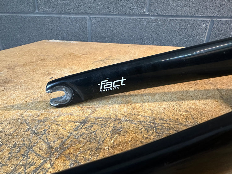 Specialized Carbon Road Fork Fact QR Tapered