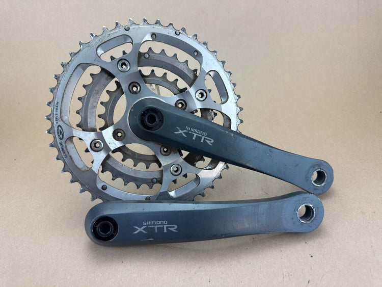 Shimano XTR 952 Crankset 24/34/48 175