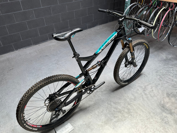 Yeti SB75 Full Suspension 27.5" MTB Large