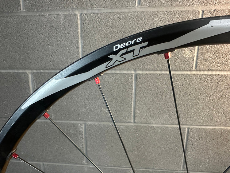 Shimano XT Front Wheel 26" Tubeless Disc QR