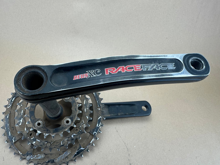 Race Face Deus XC Crankset