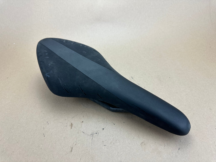 Fizik Arione R1 Carbon Rails 126