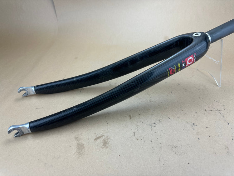 Alpha Q Carbon Road Fork 700c QR 1-1/8"