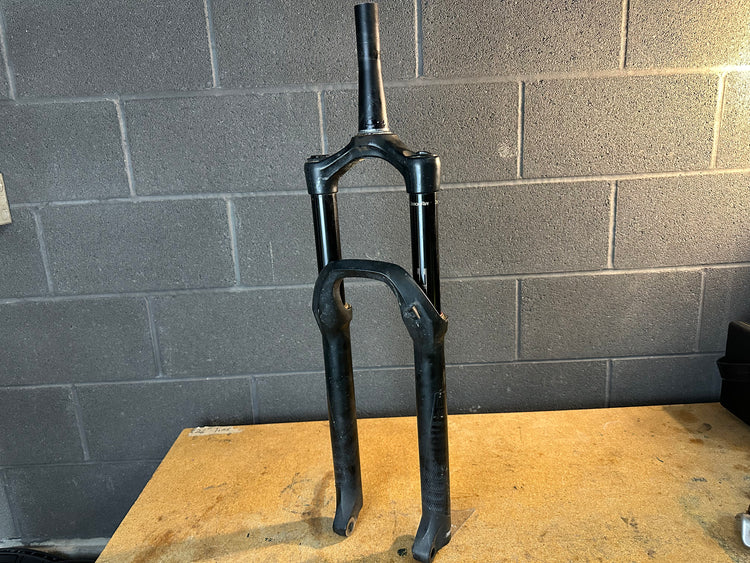 Rock Shox Lyric RC 29" Mountain Bike Fork 160 Travel 15x110