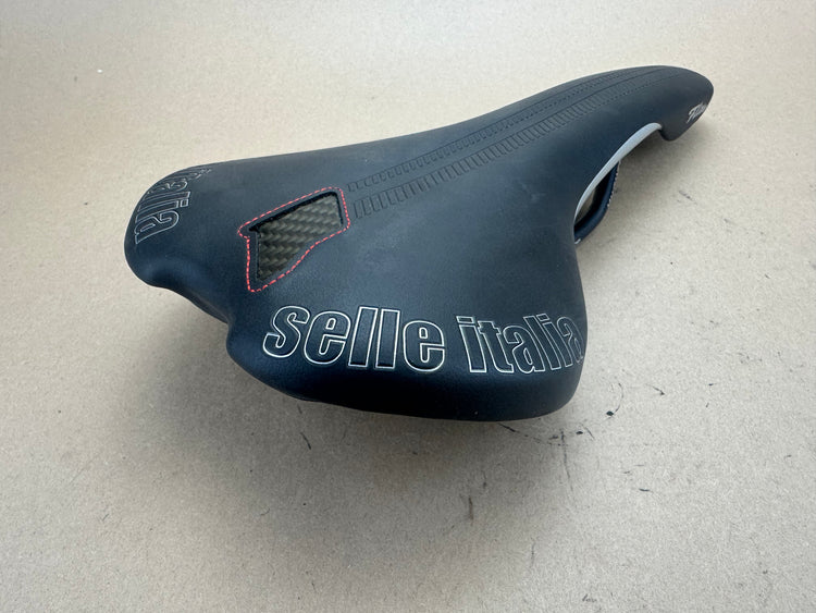 Selle Italia Flite TM Saddle Carbon Manganese 145