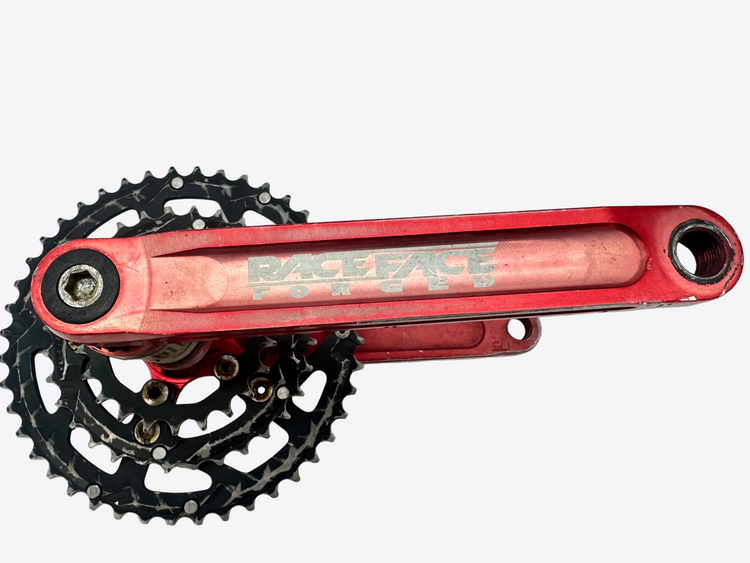 Race Face Forged Triple MTB Crankset 175 W/ BB RED