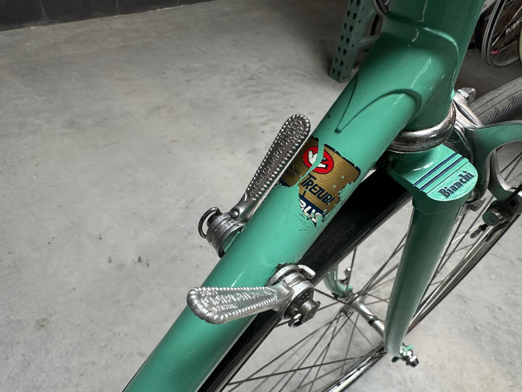 Bianchi Road Bike Vintage Campagnolo 57cm
