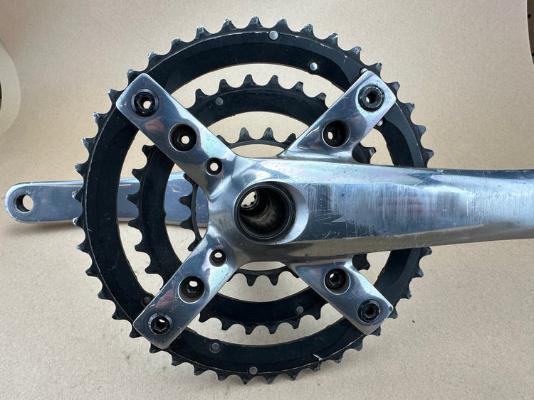 Shimano XTR M960 Triple Crankset 175 W/BB