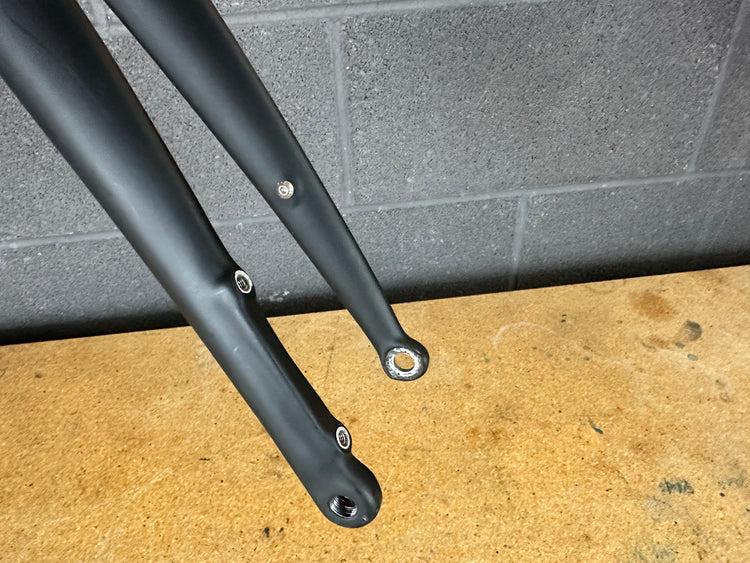 Unbranded Black Full Carbon Fork 700c Tapered 12x100