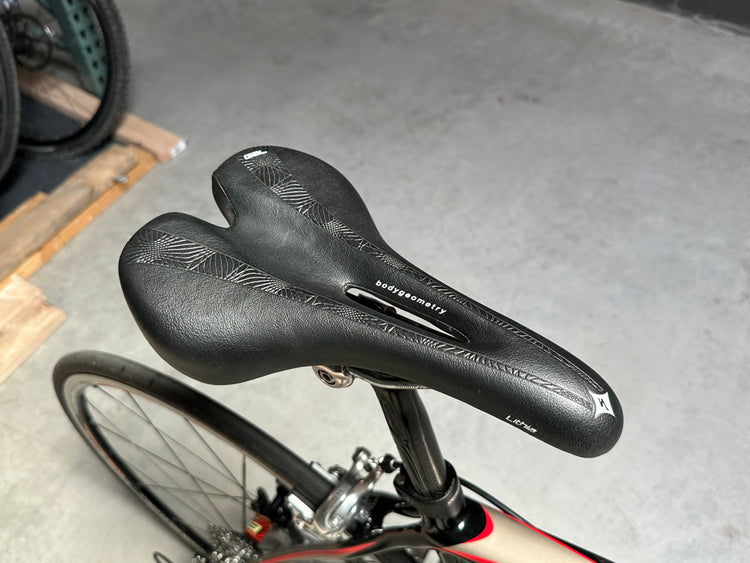 Specialized Tarmac 54cm Carbon Road Bike