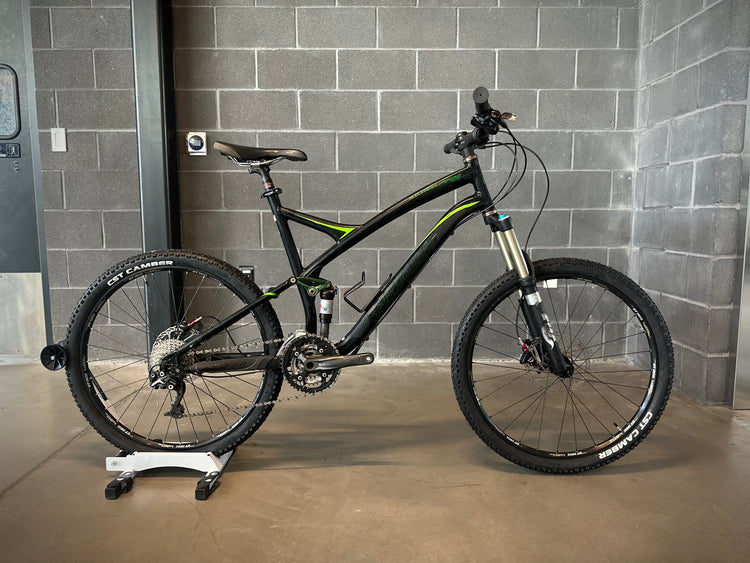 Specialized Stumpjumper Elite Large 26" Full Suspension MTB