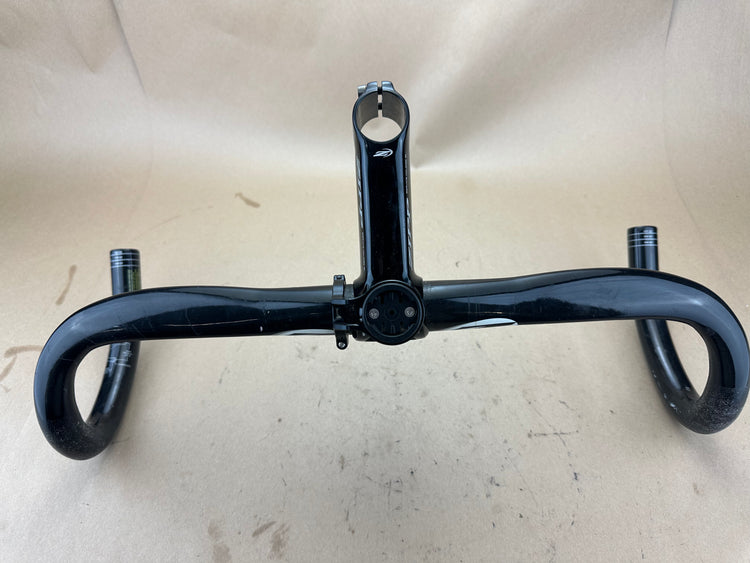 Zipp Carbon Handlebar 435mm and Stem 110mm