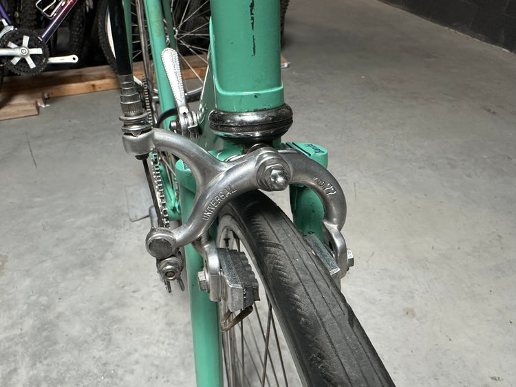 Bianchi Road Bike Vintage Campagnolo 57cm