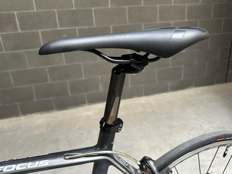 Focus Cayo Evo Carbon Flatbar Road Bike 54cm