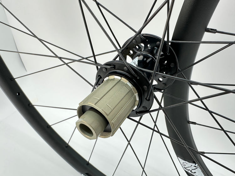 Gravity Grid 27.5" Wheelset 12x142 15x100 HG11 Tubeless Disc
