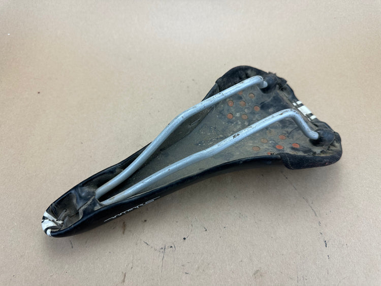 Vintage Schwinn Stinger Bike Saddle