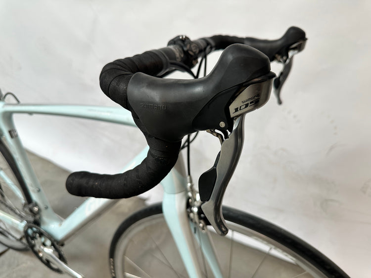 Giant Avail 2 Carbon Road Bike 52cm Medium