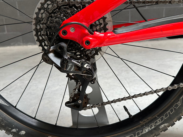 Specialized Rhyme Carbon Full Suspension MTB Small 27.5