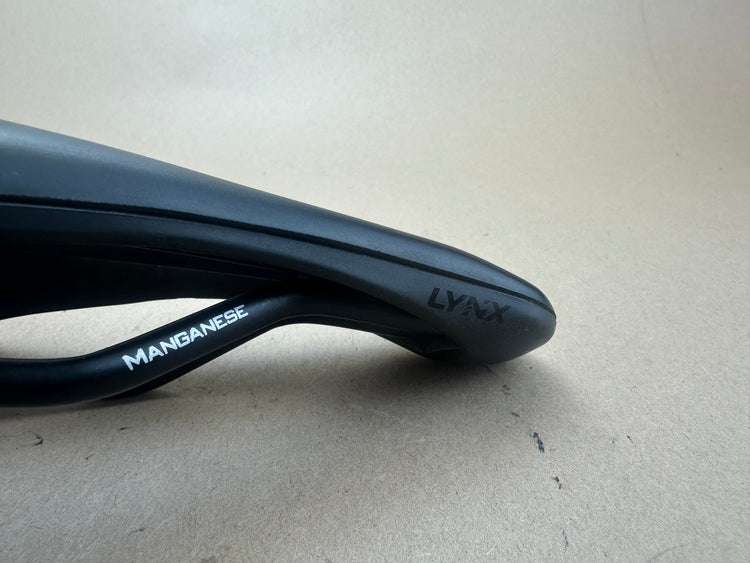 Most Lynx Saddle 145 Manganese