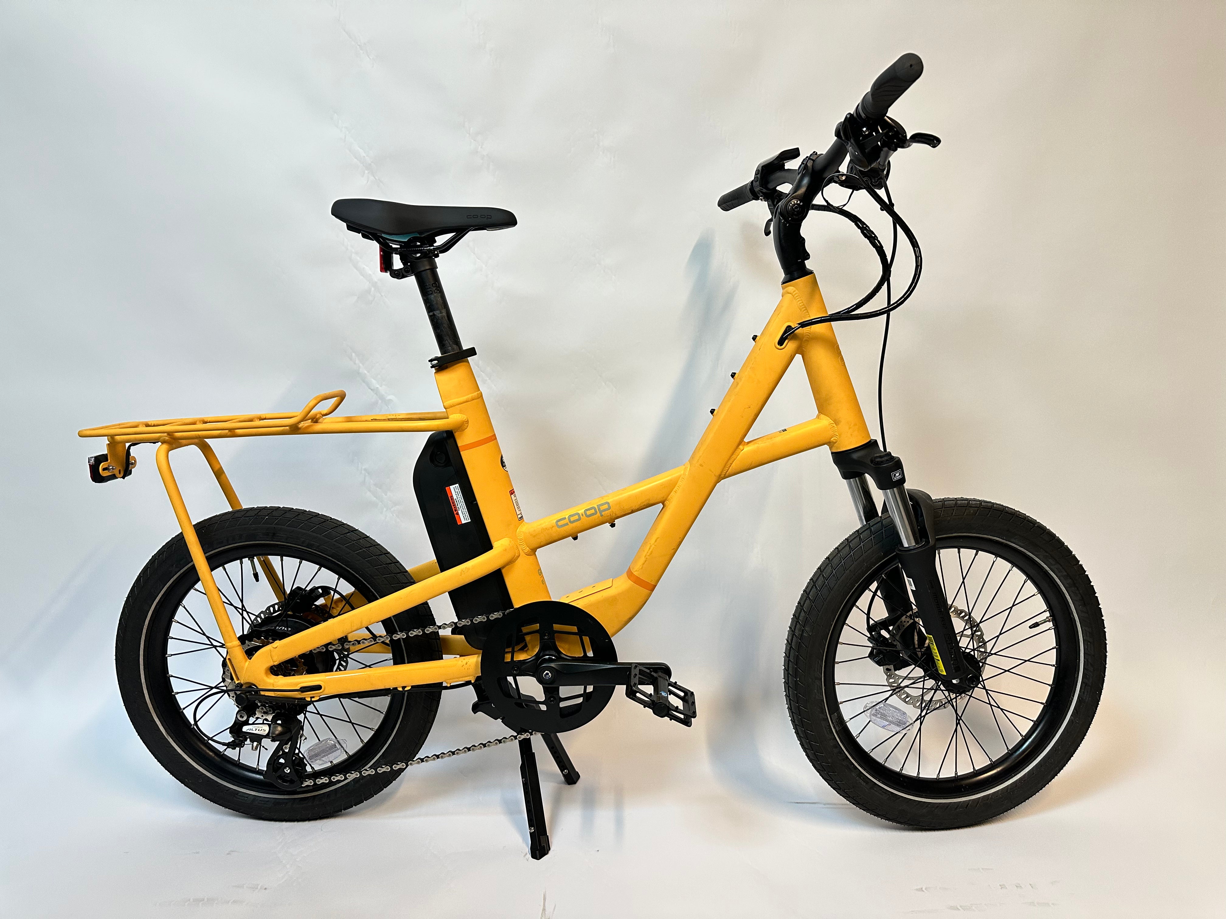 CO-OP E1.1 Electric Mini Cargo Bike 5'-6'3