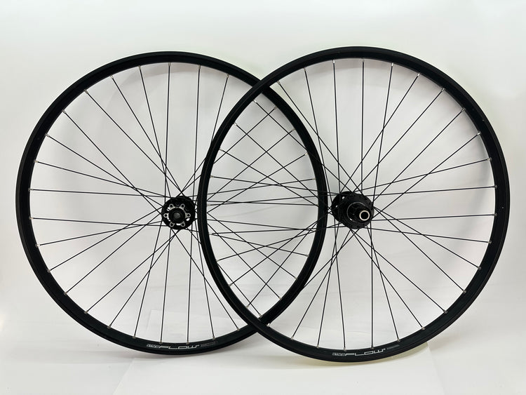 Stans Flow D 29" Wheelset 12x148 15x110 HG11 Tubeless