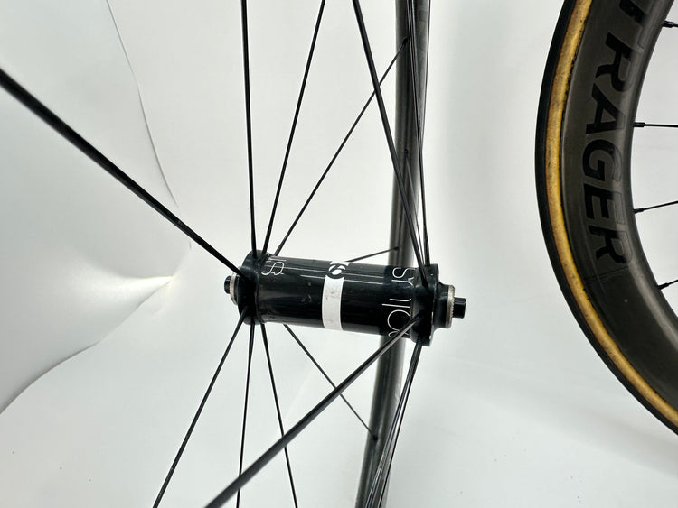 Bontrager Aeolus 5 Carbon Tubular 700c Wheelset QR HG11