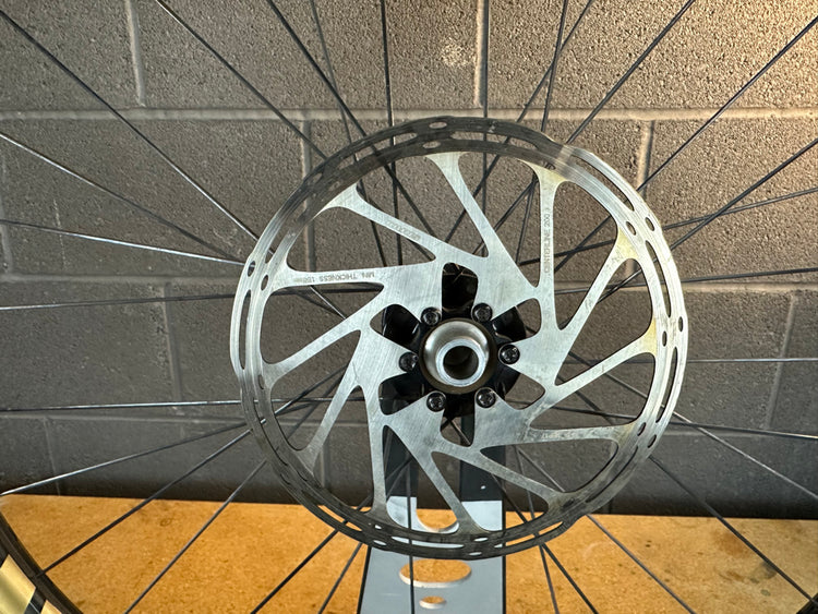 Enve M60 Forty HV Carbon Front Wheel 27.5 Chris King Hub