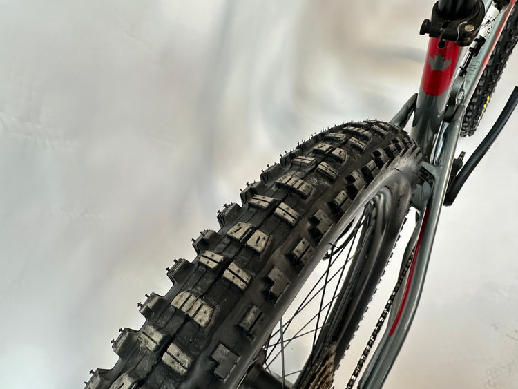 Norco Fluid 24" Kids Full Suspension Mountain Bike 9-12 Years Old
