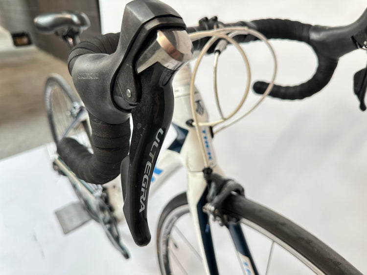 Trek Domane Women's Carbon Road Bike 50CM Ultegra