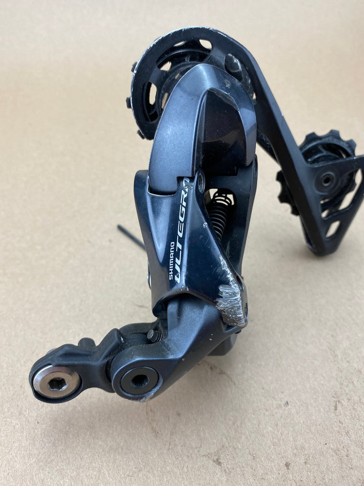 Shimano Ultegra Di2 R8050 Rear Derailleur 11sp GS