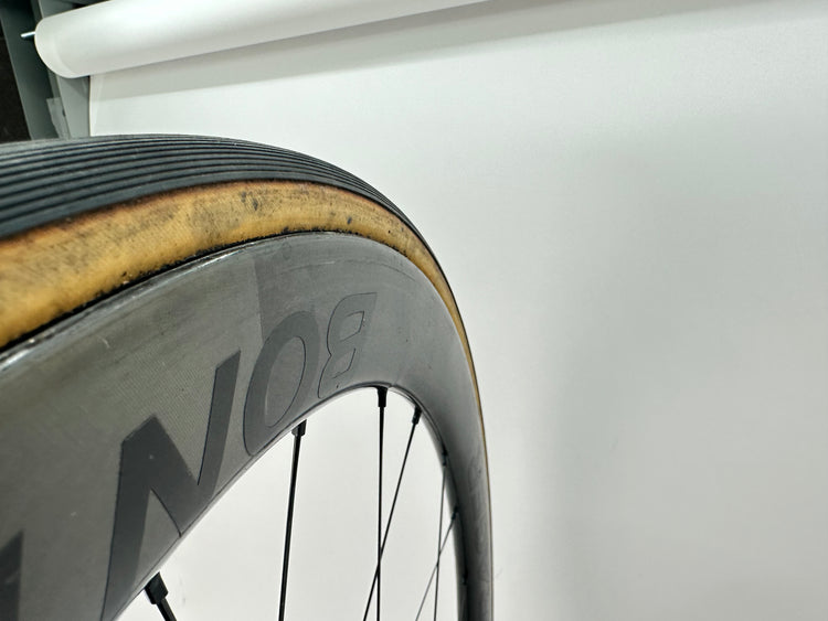 Bontrager Aeolus 5 Carbon Tubular 700c Wheelset QR HG11
