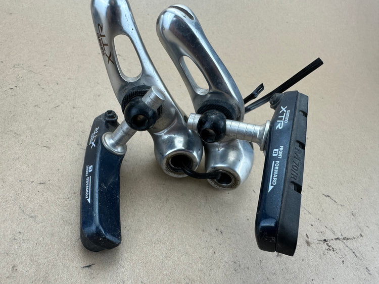 Shimano XTR M900 Cantilever Brake Set