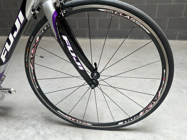 Fuji Silhouette Carbon Road Bike 47cm
