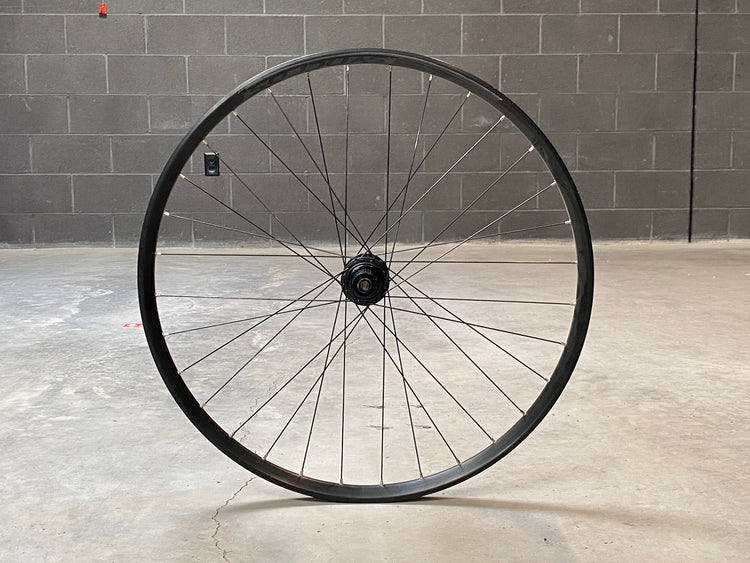 Syncros 29" Rear Wheel Tubeless 30mm 12x157