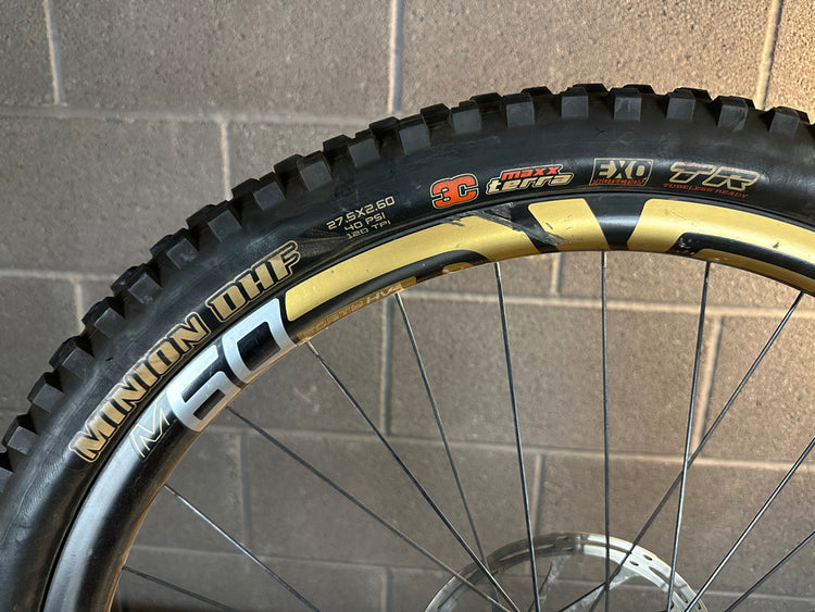 Enve M60 Forty HV Carbon Front Wheel 27.5 Chris King Hub